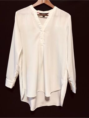 ISAAC MIZRAHI Creamy White Satin Tunic Blouse Minimalist Coastal Office M